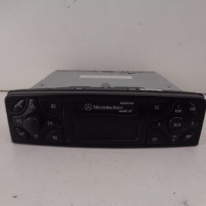 C-KLASSE W203 AUDIO 10 RDS CASSETTE SPELER A2038201686
