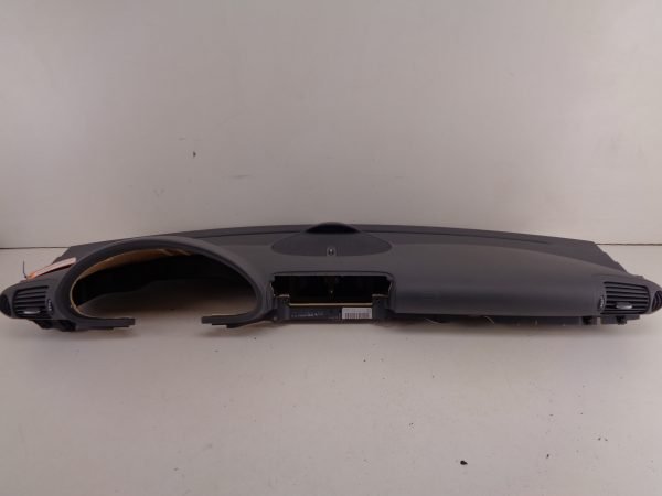 C-KLASSE W203 DASHBOARD LICHTGRIJS A2036800187 7E70