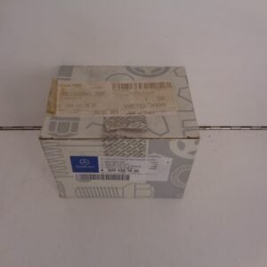 A0084203620 C-KLASSE W205 REMBLOKSET VOOR NEW OLD STOCK ORIGINEEL MERCEDES-BENZ