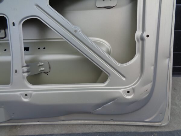 PEUGEOT PARTNER 2010 ACHTERKLEP 9811028680 8701Y6 - Afbeelding 4