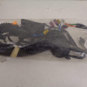 A2055407556 C-KLASSE W205 KABELBOOM VOORPORTIER LINKS