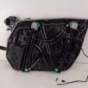 C-KLASSE W205 RAAMMECHANISME VOORPORTIER LINKS A2057204923