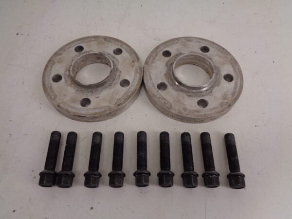 SPOORVERBREDER SET VAN 2 STUKS 5X112 BORING 66.6 INCL BOUTEN M14 12171