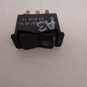 190-SERIE W201 ACHTERRUIT VERWARWARMINGSCHAKELAAR A0008206010