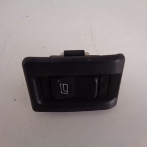 S-KLASSE W126 RAAMSCHAKELAAR A0008208410