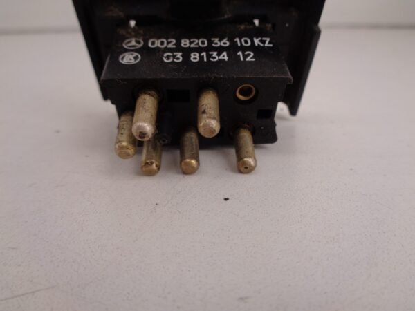 S-KLASSE W126 RAAMSCHAKELAAR A0028203610 - Afbeelding 2