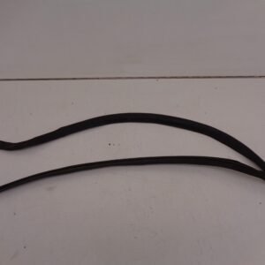 E-KLASSE W124 RUBBER ACHTERRUIT LINKS GEBRUIKT A1246700708