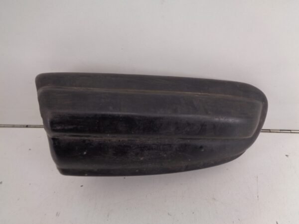 W123 RUBBER BUMPERHOEK RECHTSACHTER A1238852223