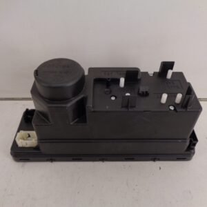 E-KLASSE W210 CENTRALE VERGRENDELINGS POMP A2108002748