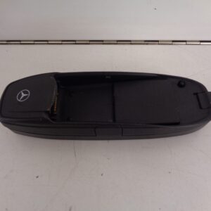 E-KLASSE W211 TELEFOONCRADLE B67875846