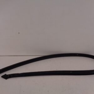 CLK-KLASSE W209 DAKSTIJLRUBBER RECHTS A2097200254