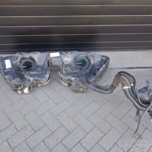 CLK-KLASSE W209 BRANDSTOFTANK A2034709201