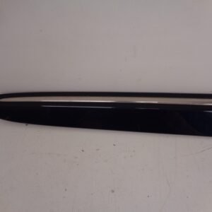 CLK-KLASSE W209 SIERLIJST RECHTSACHTER SCHERM A2096902662 5359