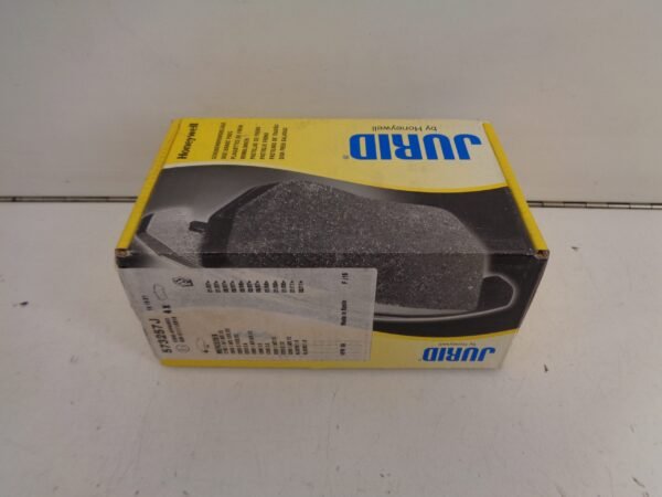 A0004200305 573257J C-KLASSE W204 REMBLOKSET VOOR NEW OLD STOCK JURID