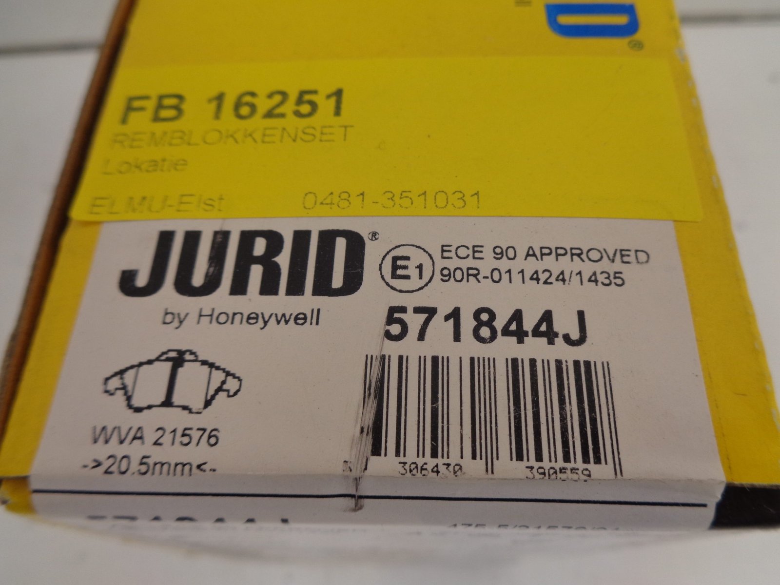 A0044205520 571844J SPRINTER W902 903 REMBLOKSET VOOR NEW OLD STOCK JURID - Afbeelding 2