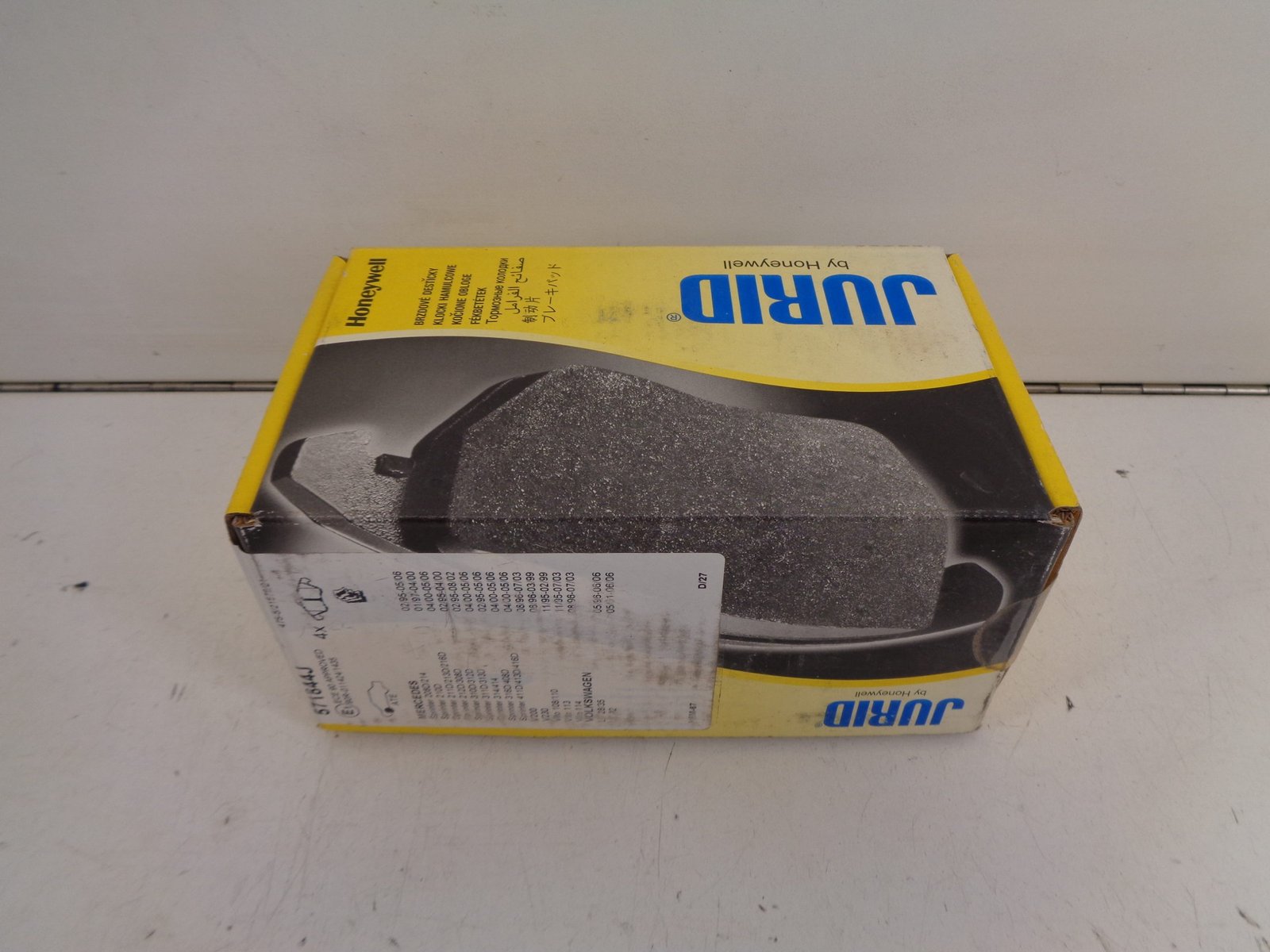 A0044205520 571844J SPRINTER W902 903 REMBLOKSET VOOR NEW OLD STOCK JURID