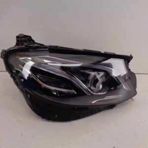 E-KLASSE W213 MULTIBEAM LED KOPLAMP RECHTS A2139064804 SCHEURTJE