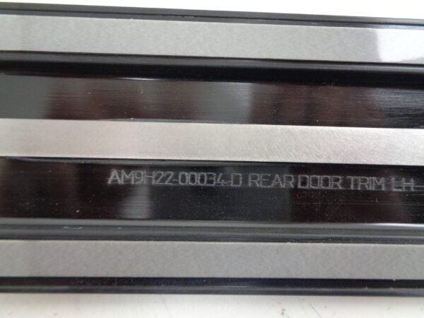 LAND ROVER DISCOVERY SIERSTRIP ACHTERPORTIER LINKS NIEUW AM9H2200034D - Afbeelding 2