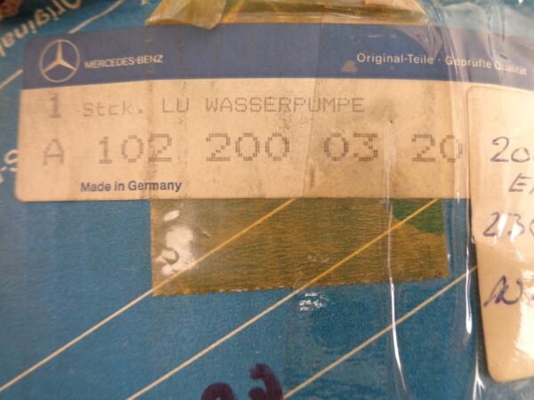 A1022000320/80 190E M102 WATERPOMP NEW OLD STOCK ORIGINEEL MERCEDES-BENZ - Afbeelding 2