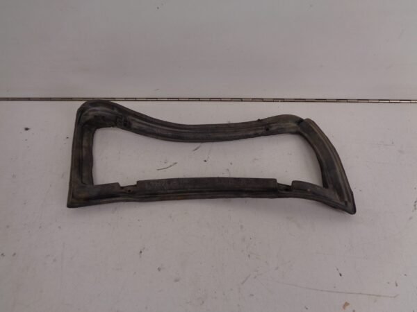 A1148260258 W114 W115 AFDICHTRUBBER ACHTERLICHT RECHTS NEW OLD STOCK ORIGINEEL MERCEDES-BENZ