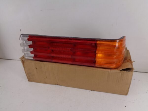 A1168201064 A1168203064 S-KLASSE W116 ACHTERLICHT RECHTS NEW OLD STOCK ORIGINEEL MERCEDES-BENZ
