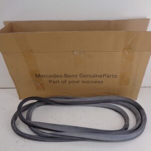 A1237580098 W123 KOFFERBAK RUBBER NEW OLD STOCK ORIGINEEL MERCEDES-BENZ