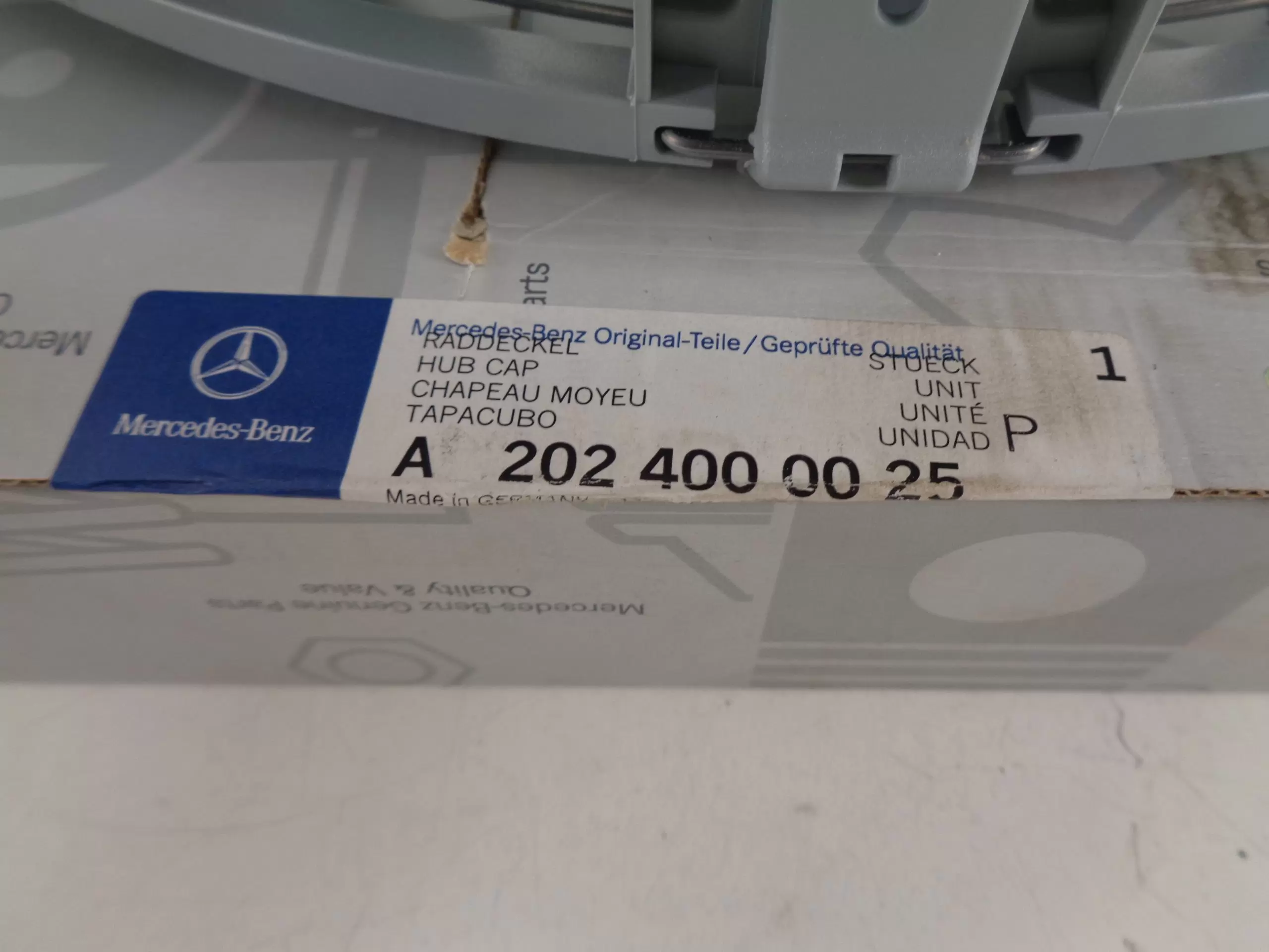 A2024000025 C-KLASSE W202 WIELDOP NEW OLD STOCK ORIGINEEL MERCEDES-BENZ - Afbeelding 2