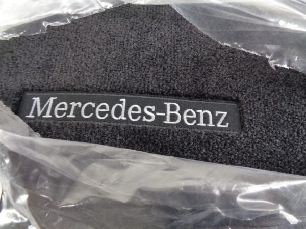 B66293510 B-KLASSE W245 MATTENSET NEW OLD STOCK ORIGINEEL MERCEDES-BENZ - Afbeelding 3