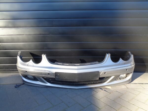 CLK-KLASSE W209 FACELIFT VOORBUMPER A2098853325