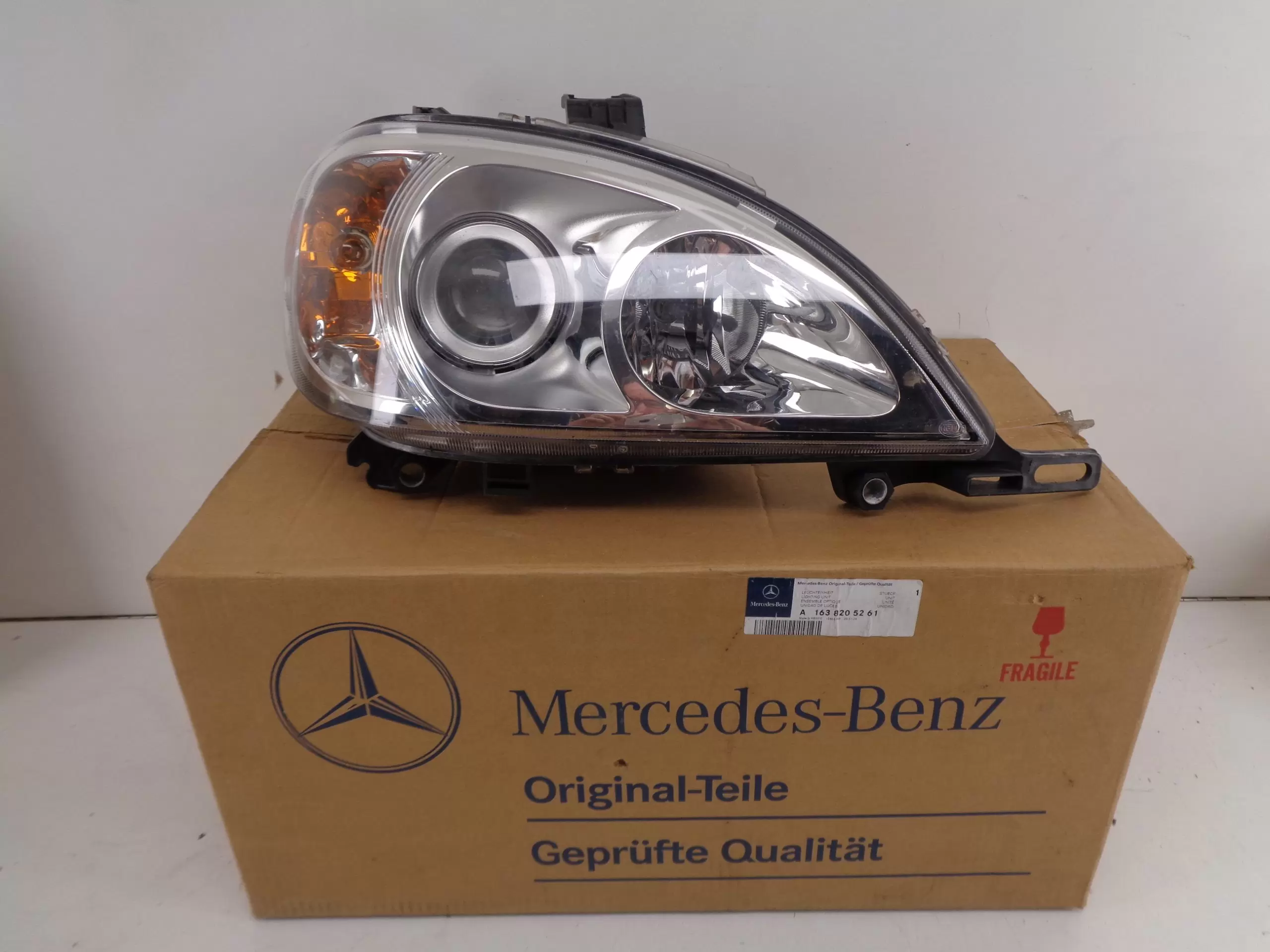 ML W163 FACELIFT XENON KOPLAMP RECHTS GEBRUIKT A1638205261