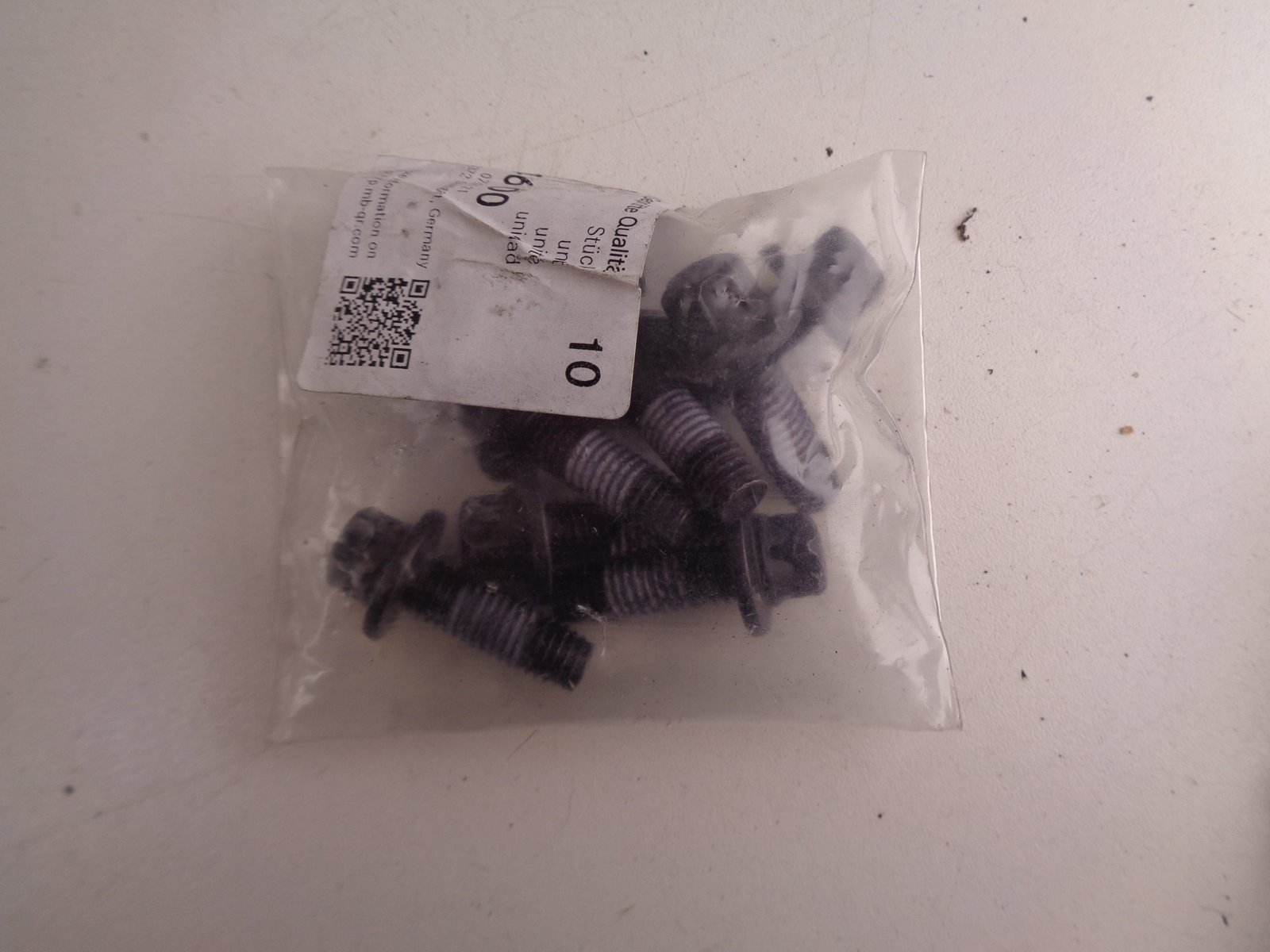 A0059904600 BOUT M5X20 NEW OLD STOCK ORIGINEEL MERCEDES-BENZ