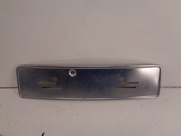 A1238170378 W123 CHROOM KENTEKENPLAATHOUDER NEW OLD STOCK ORIGINEEL MERCEDES-BENZ