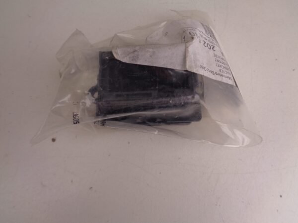 A2025402373 KLEM NEW OLD STOCK ORIGINEEL MERCEDES-BENZ