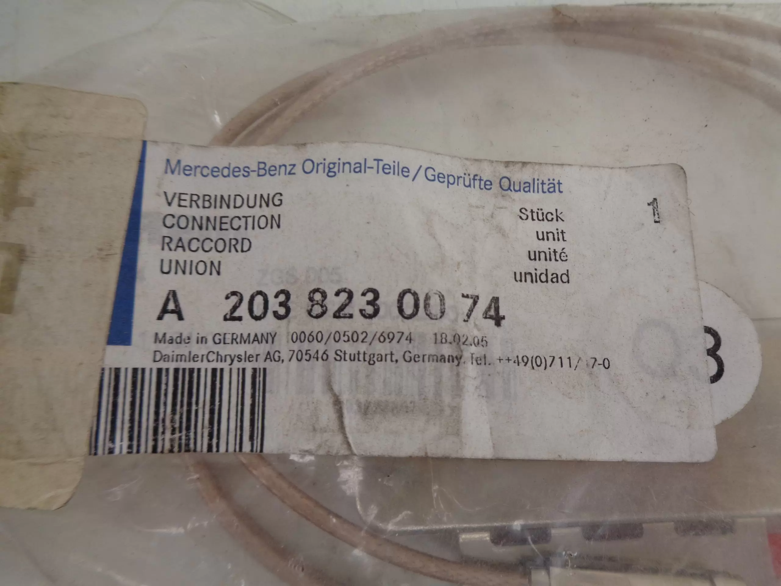 A2038230074 C-KLASSE W203 ANTENNEVOET BINNEN NEW OLD STOCK ORIGINEEL MERCEDES-BENZ - Afbeelding 2