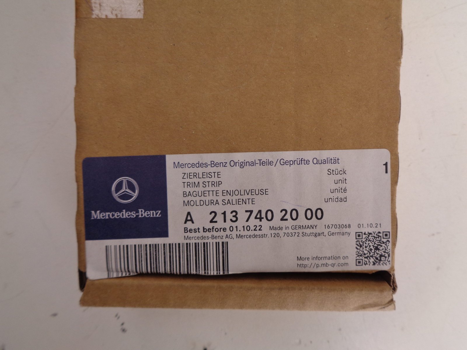 A2137402000 S213 SIERLIJST ACHTERKLEP NEW OLD STOCK ORIGINEEL MERCEDES-BENZ - Afbeelding 2