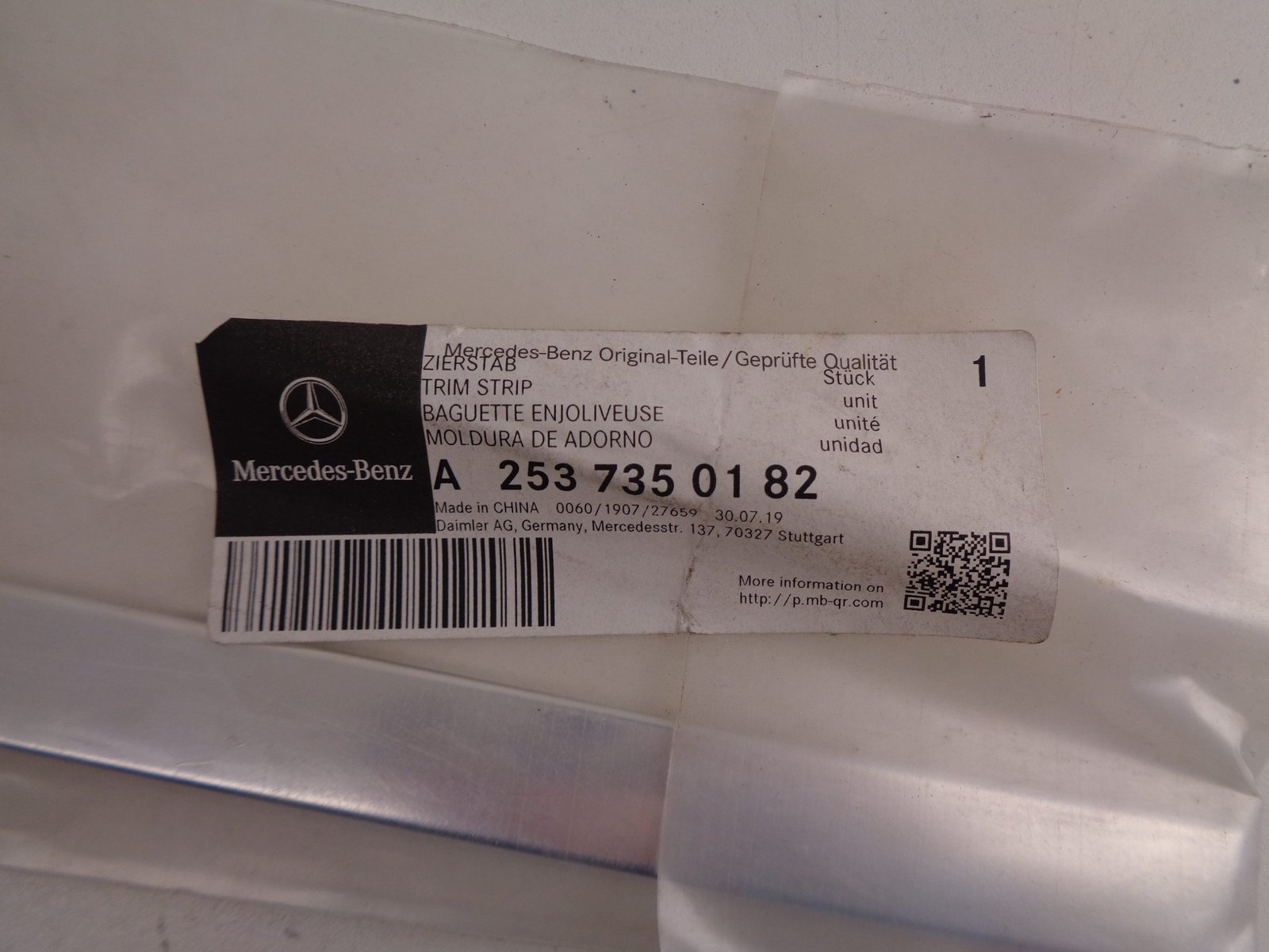 A2537350182 CHROOM STRIP ACHTERDEUR LINKS NEW OLD STOCK ORIGINEEL MERCEDES-BENZ - Afbeelding 2