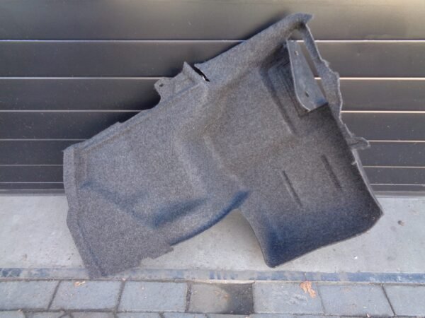 C-KLASSE W202 KOFFERBAKBEKLEDING RECHTS A2026934091