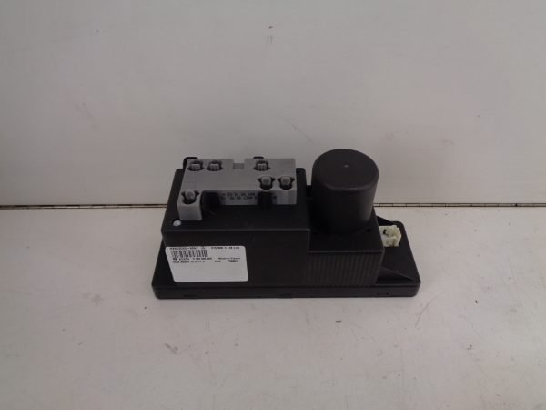 C-KLASSE W202 CENTRALE VERGRENDELINGS POMP A2108001448