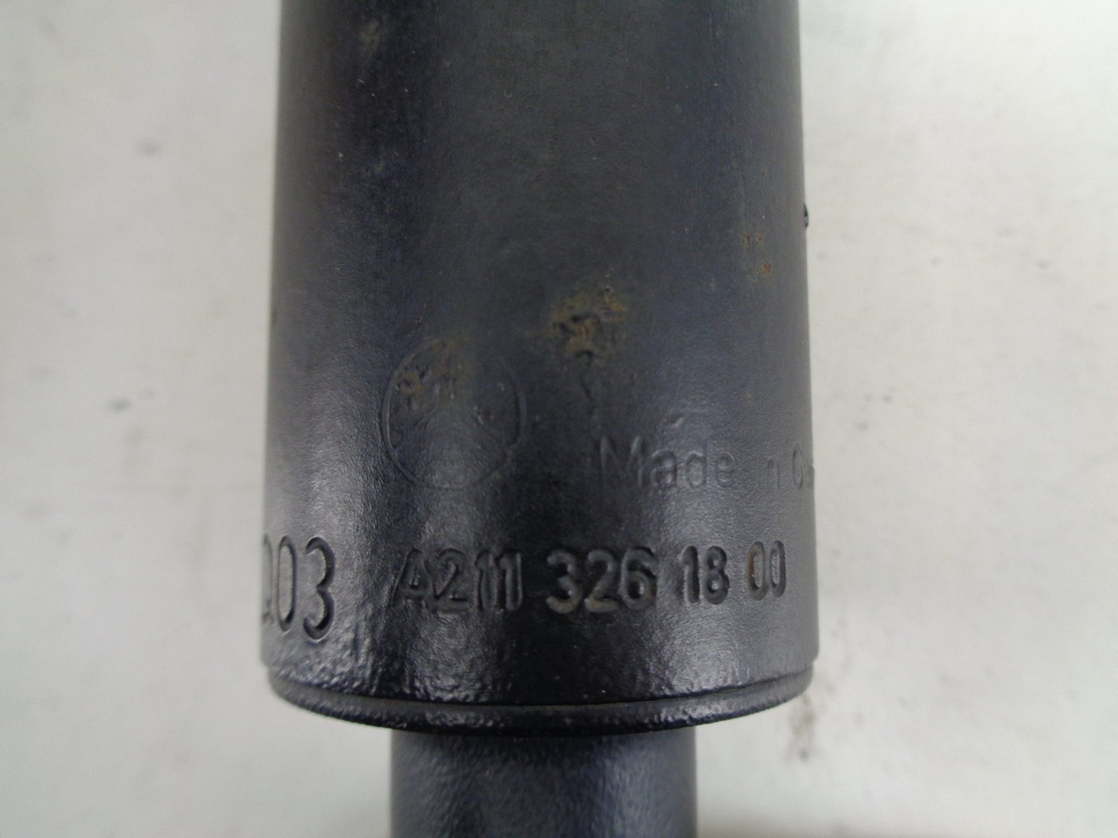 E-KLASSE W211 SCHOKBREKER ACHTER A2113261800 - Afbeelding 2