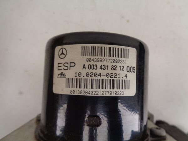 C-KLASSE W202 ABS/ESP POMP A2025454732 A0034318212 - Afbeelding 4