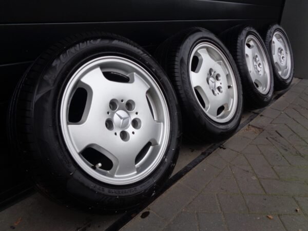 C-KLASSE W202 LICHTMETALEN VELGEN 16 INCH AVANTGARDE KBA44396 - Afbeelding 3