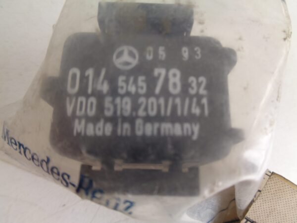 A0145457832 CODEERSTEKKER TEMPOMAAT NEW OLD STOCK ORIGINEEL MERCEDES-BENZ - Afbeelding 2