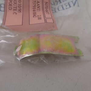 A1108880134 W108 KLEM GRILLEROOSTER NEW OLD STOCK ORIGINEEL MERCEDES-BENZ