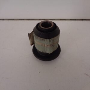 A1233520765 W123 ACHTERASRUBBER EXCENTRISCH NEW OLD STOCK ORIGINEEL MERCEDES-BENZ