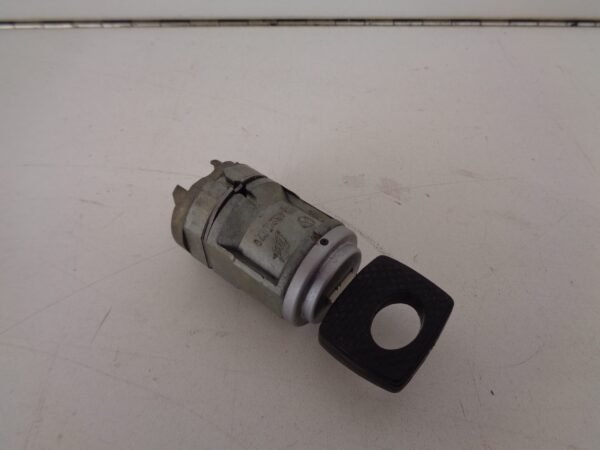 A1404620079 S-KLASSE W140 CONTACTSLOT NEW OLD STOCK ORIGINEEL MERCEDES-BENZ