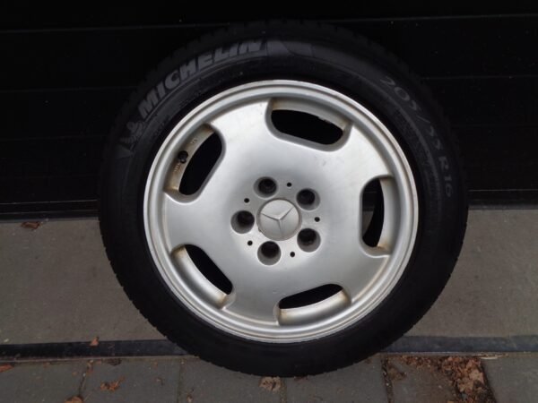 C-KLASSE W202 LICHTMETALEN VELG LOS 16 INCH AVANTGARDE KBA44601