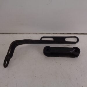 C-KLASSE W202 HOUDER UITLAAT A2104921941