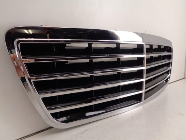 E-KLASSE W210 FACELIFT AVANTGARDE GRILLE NIEUW 1614140 - Afbeelding 2