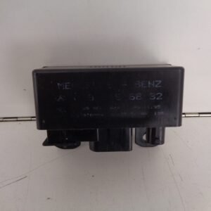 E-KLASSE W210 E220CDI VOOR GLOEIRELAIS A0195456832