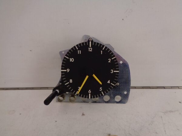 W124 KLOK COMBI INSTRUMENT A1245420111